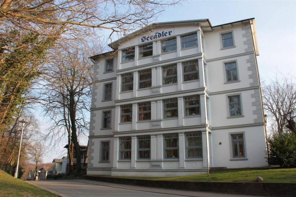 Adlerhorst Im Haus Seeadler Цинновиц Экстерьер фото
